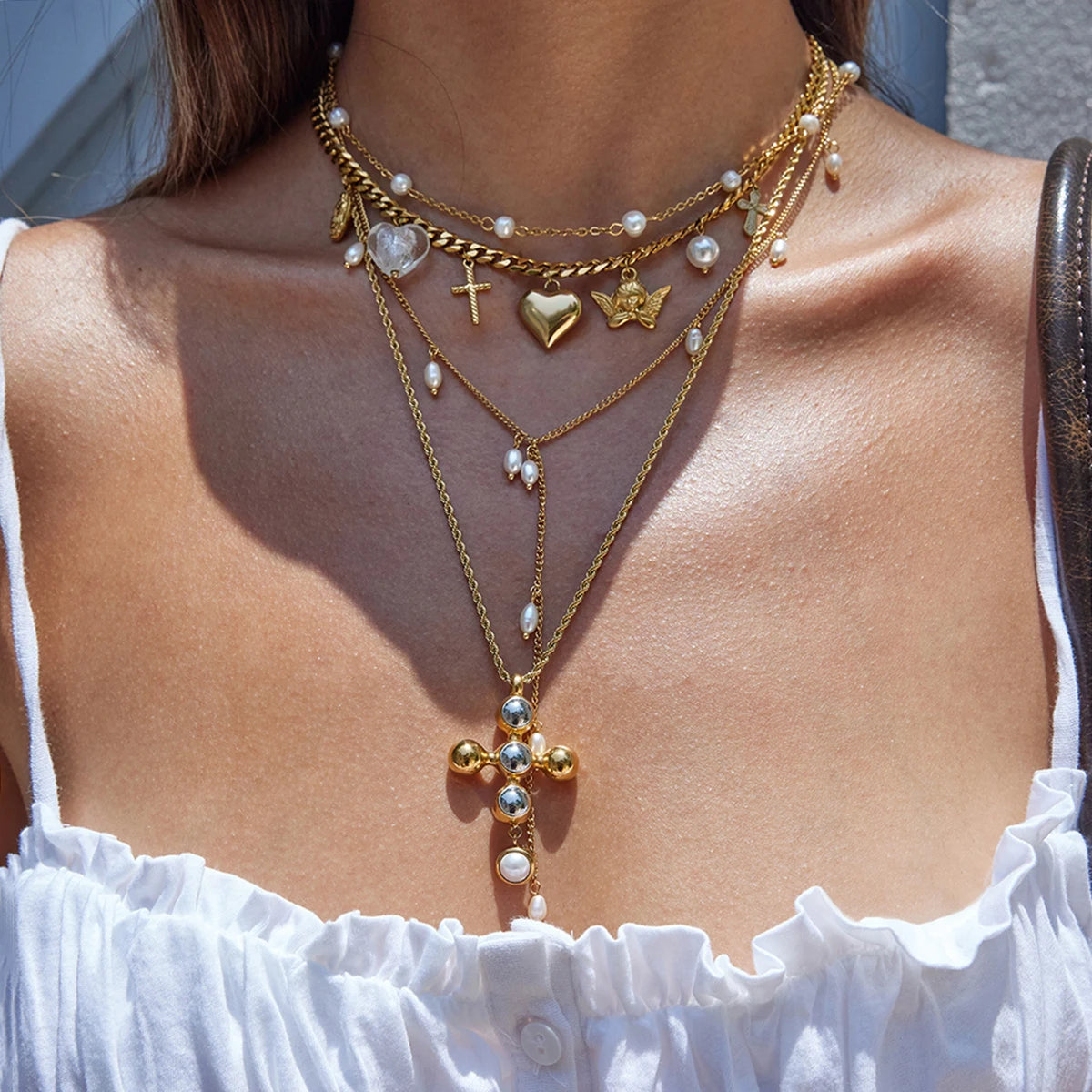Zora Women's Fashion Heart Cross Pendant Necklace 18K Gold-plated Stainless Steel All-match Chain Jewelry